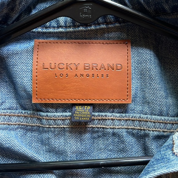 LUCKY Jean Jacket - Picture 2 of 4